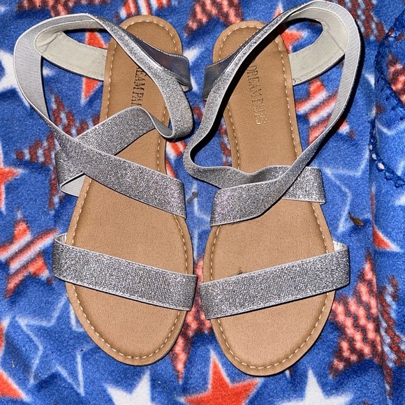 Sandals - Picture 1 of 2